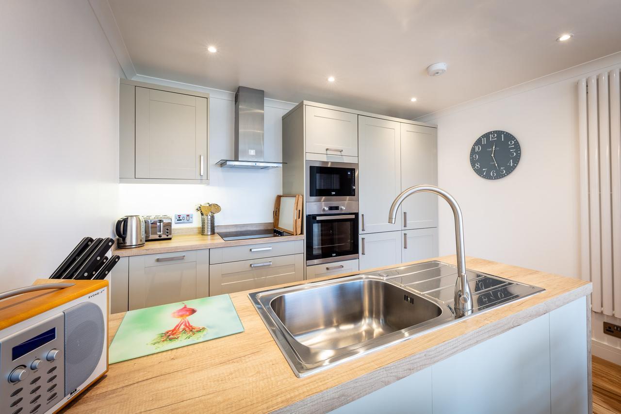 Lochside Villa Staffin Ngoại thất bức ảnh