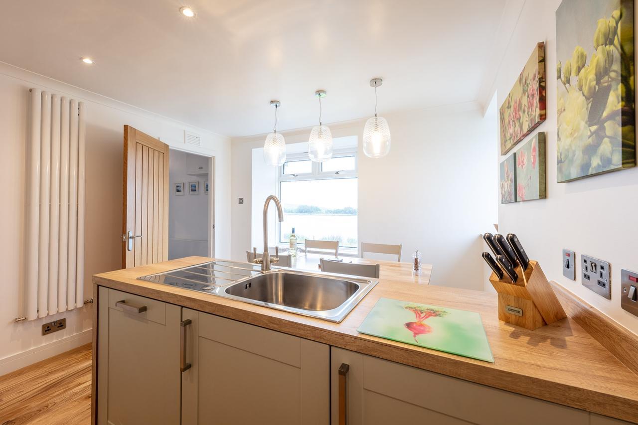 Lochside Villa Staffin Ngoại thất bức ảnh